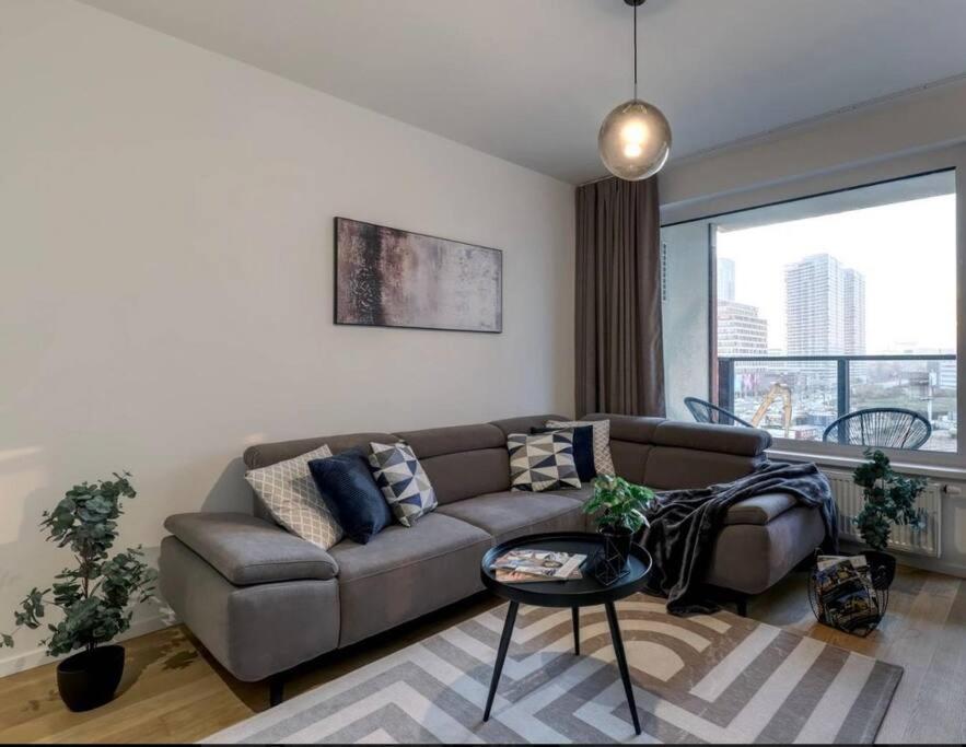 Klinger Apartment Братислава Экстерьер фото
